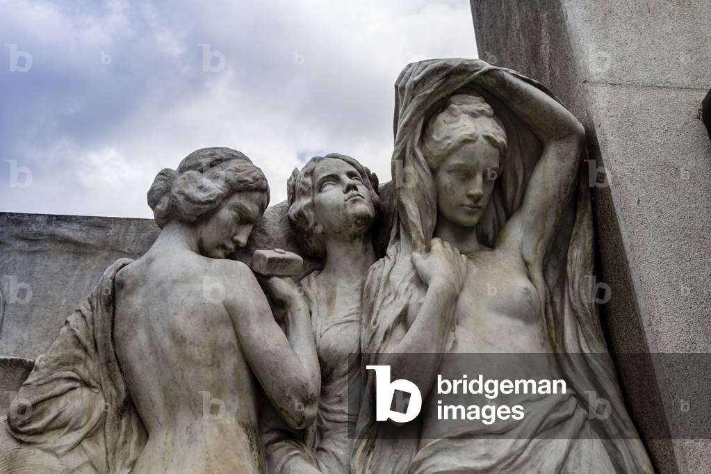 Monument Empress Elizabeth of Austria, Trieste, Friuli Venezia Giulia, Italy (photo)