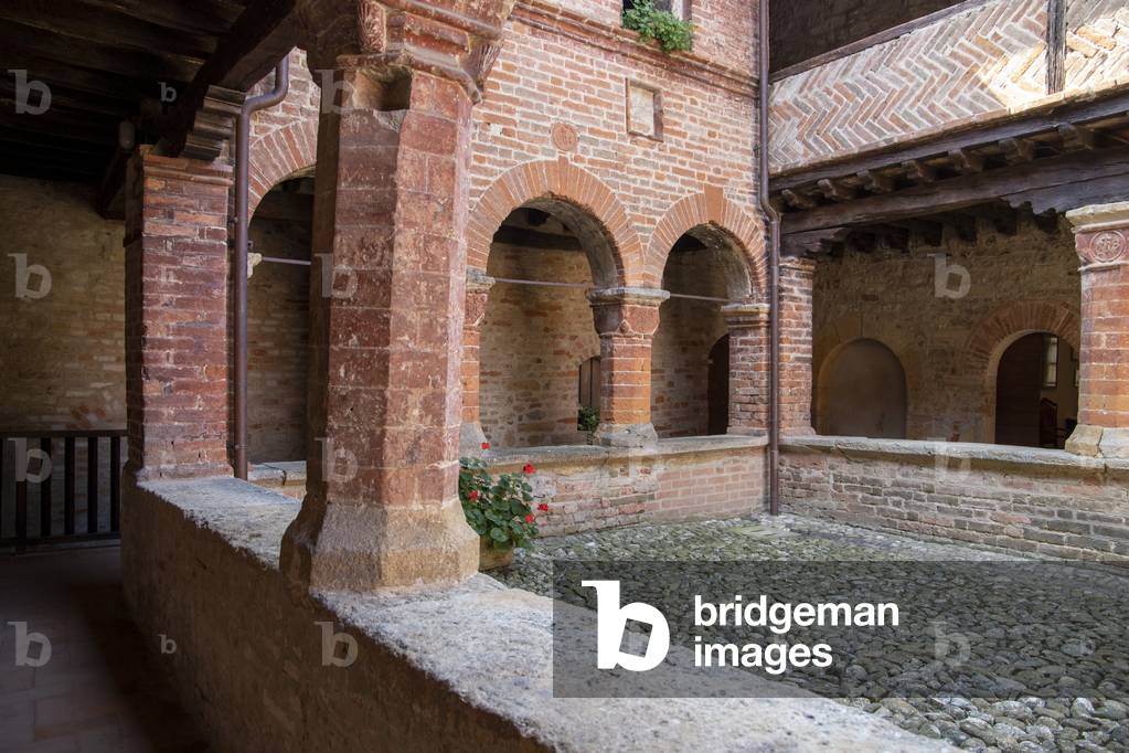 cloister 14th century, Castell'Arquato, Piacenza, Emilia Romagna, Italy, 2020 (photo)