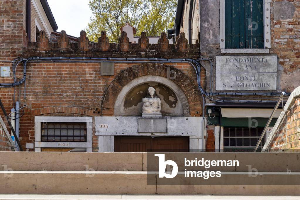 Fondamenta Sant'Ana, Venice, Italy (photo)