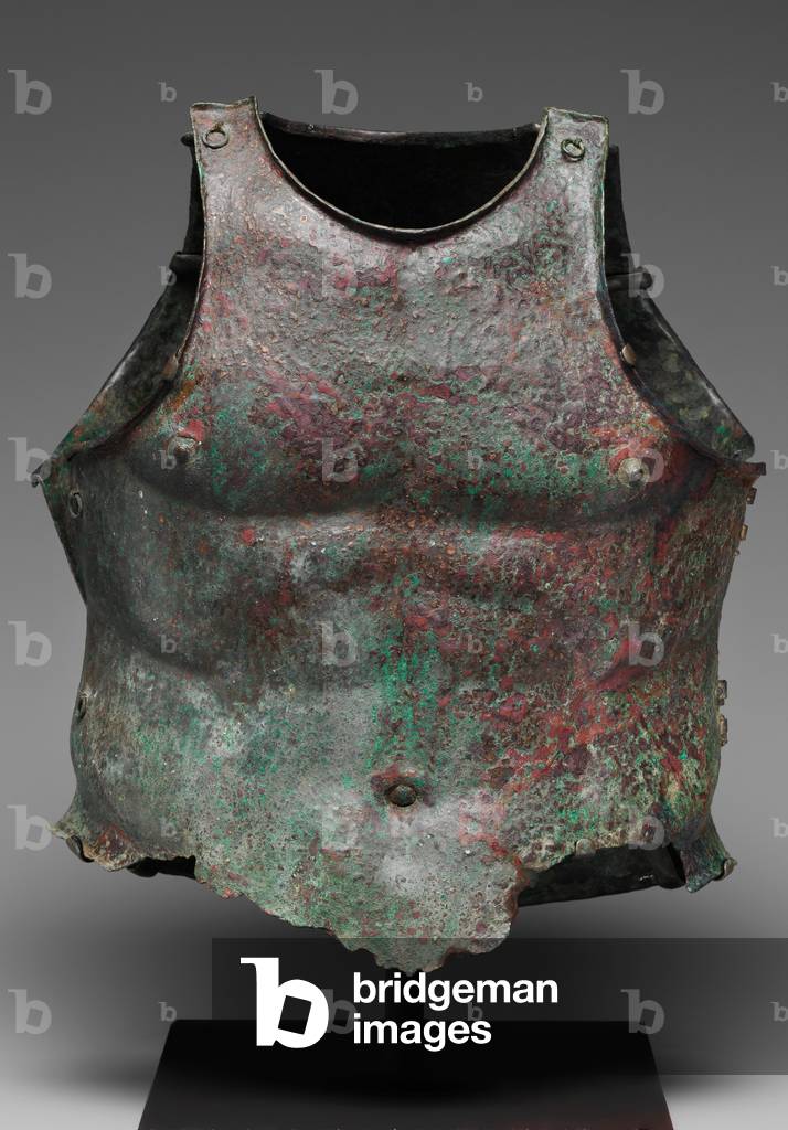 Cuirass from southern Italy, Early Hellenistic Period, late 4th century BC (bronze)