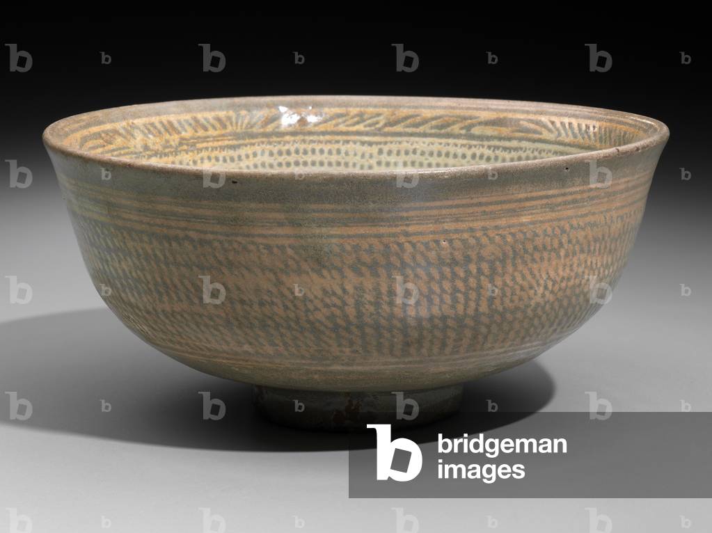 Bowl with chrysanthemum and rope-curtain patterns, Joseon dynasty (Buncheong stoneware with stamped decoration)