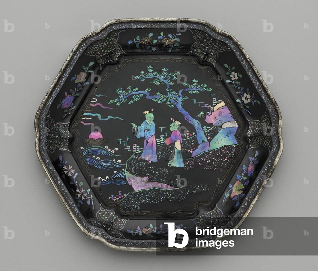 Tray (lacquered wood & mother of pearl)