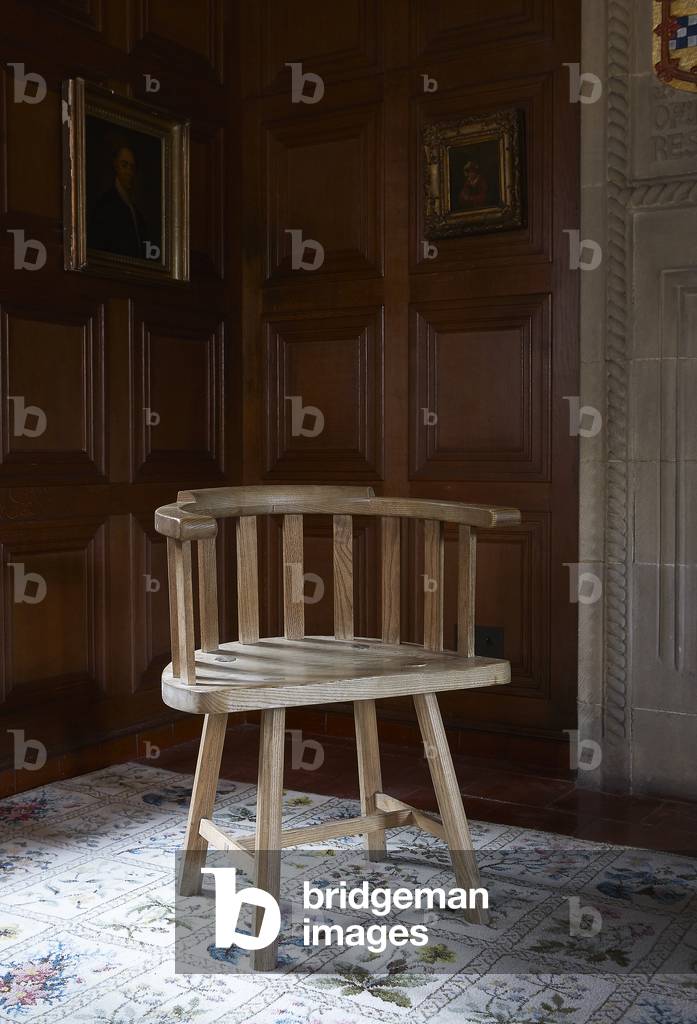 Chair in English oak, 1904, Old place of Muchrum, Wigtownshire, UK, 2014 (photo)