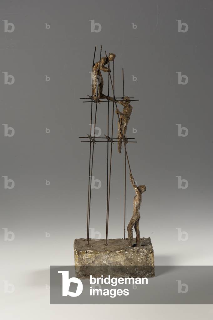 Scaffolders (wire & plaster)