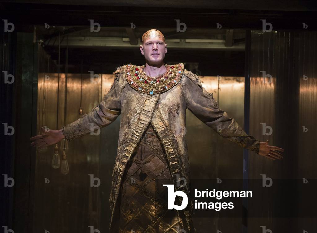 Akhnaten by Philip Glass