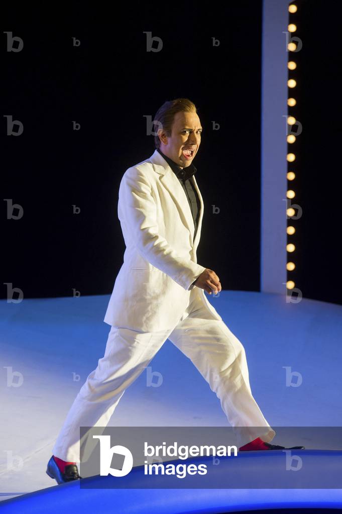 Luciano Botelho as Lindoro performing in L'Italiana in Algeri at Garsington Opera