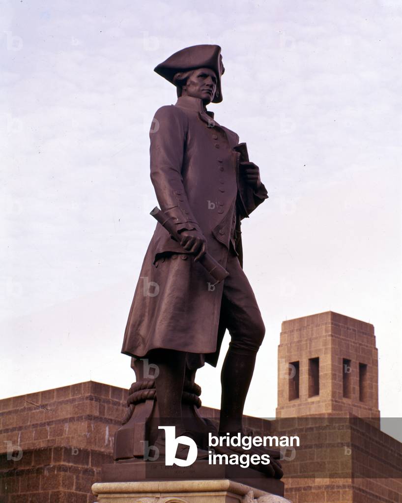Statue of Captain James Cook, 1914 (bronze)