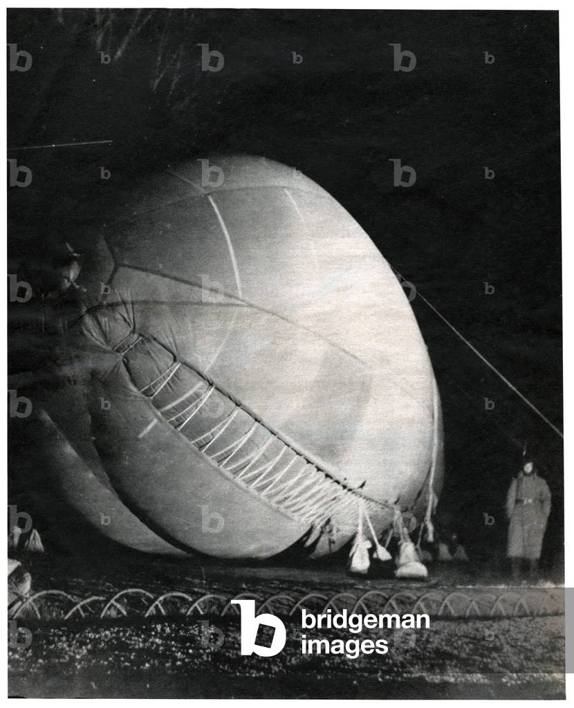 Lockdown in Paris, WW II, ca 1940-1943