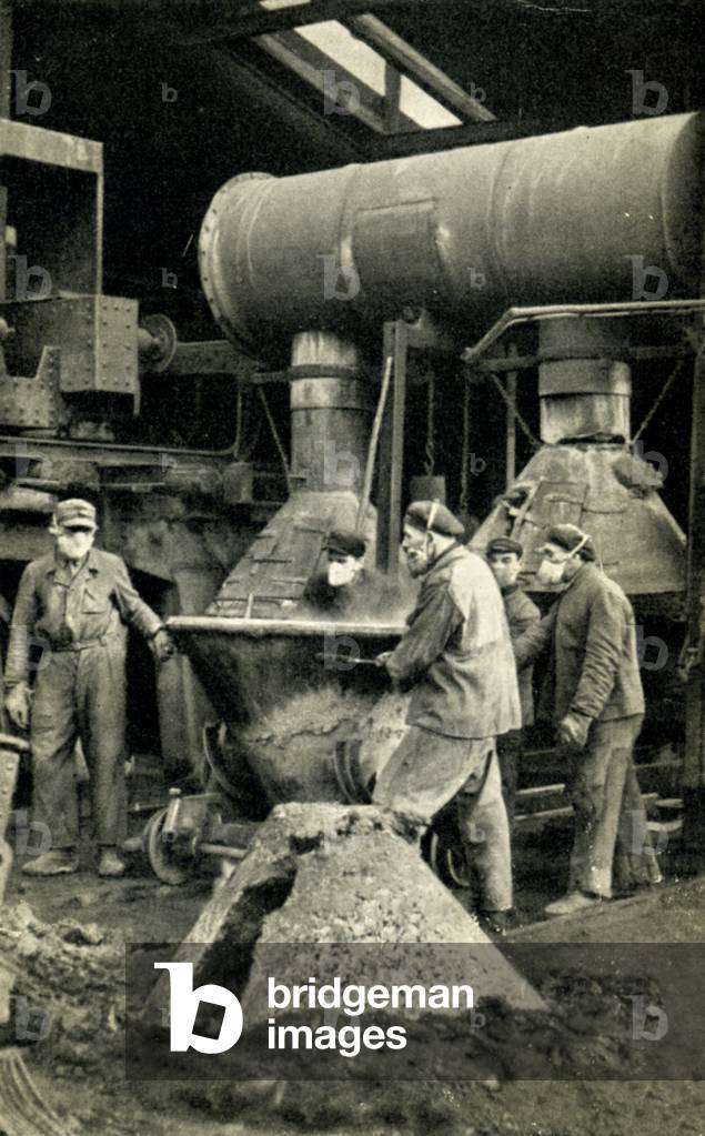 Economy. Workers in a steel mill, Poland. Photo, Poland, c.1920-30.
