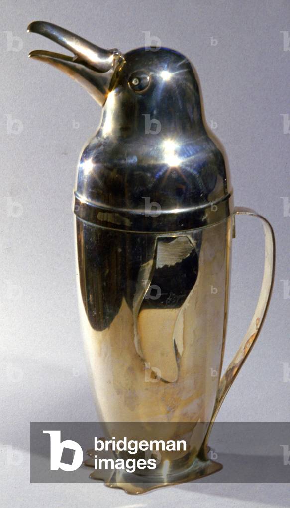 Shaker looking like a penguin, c.1950 (object)