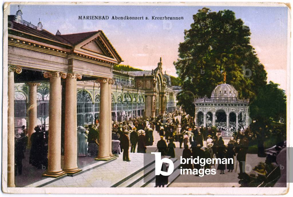 Concert in the spa of Marienbad, c.1933. (postcard)