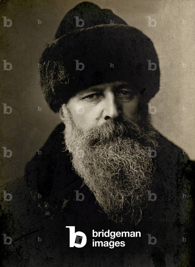 Art. The russian painter Vasily Vereshchagin. Photo, Russia, c.1890-1900.