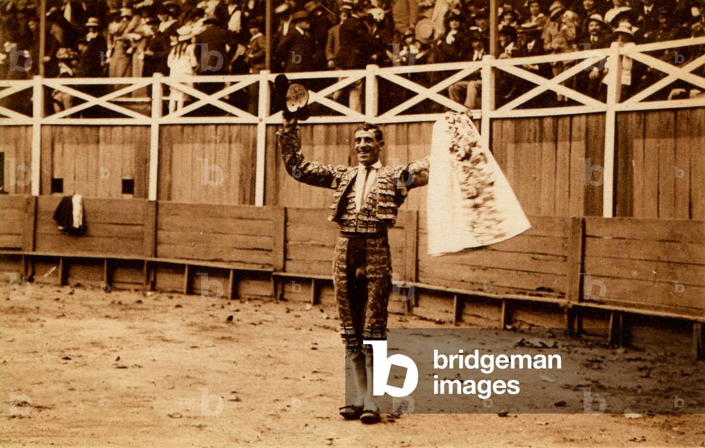 Sport. Bullfighting. Salute of the Matador. Photo, Spain, c.1910.
