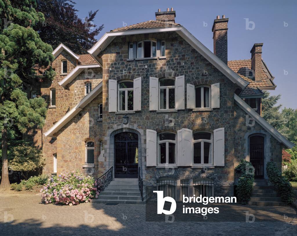 Entrance facade south west, Villa Carpentier, 9 Chaussee De Tournai, Renaix, 1899 (photo)