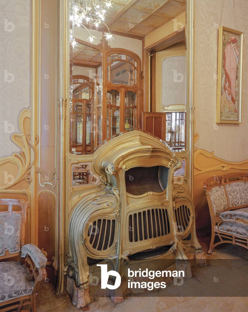 Salon fireplace, reflections, mirrors, Hotel Solvay, 224 Avenue Louise, Brussels, 1894-1903 (photo)