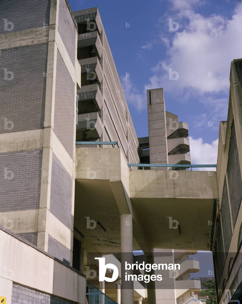 Gateshead Trinity Square car park (photo)