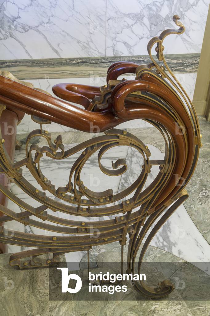 Foot of the stairwell, Hotel Solvay, 224 Avenue Louise, Brussels, 1894-1903 (photo)