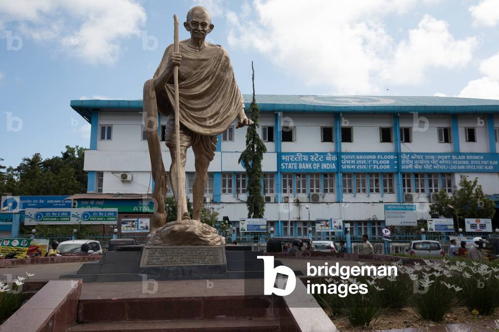 Mahatma Ghandi statue and market, Andaman Islands, Port Blair, Tamil Nadu, India, January 2017 (photo)