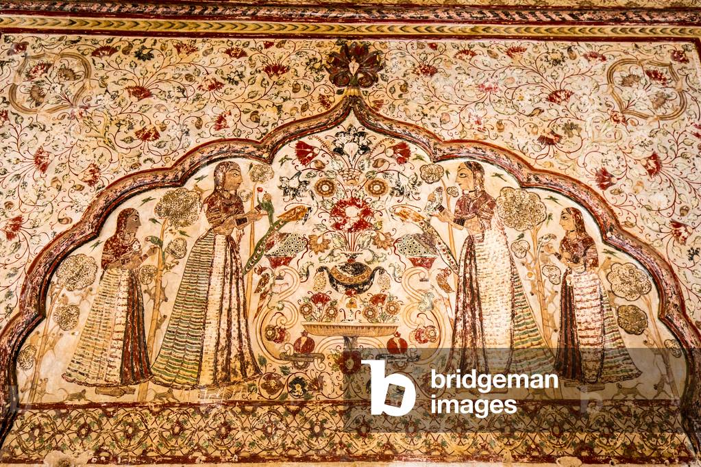Fresco at the Jahangir Mahal, Orccha, Madhya Pradesh, India, February 2018 (photo)