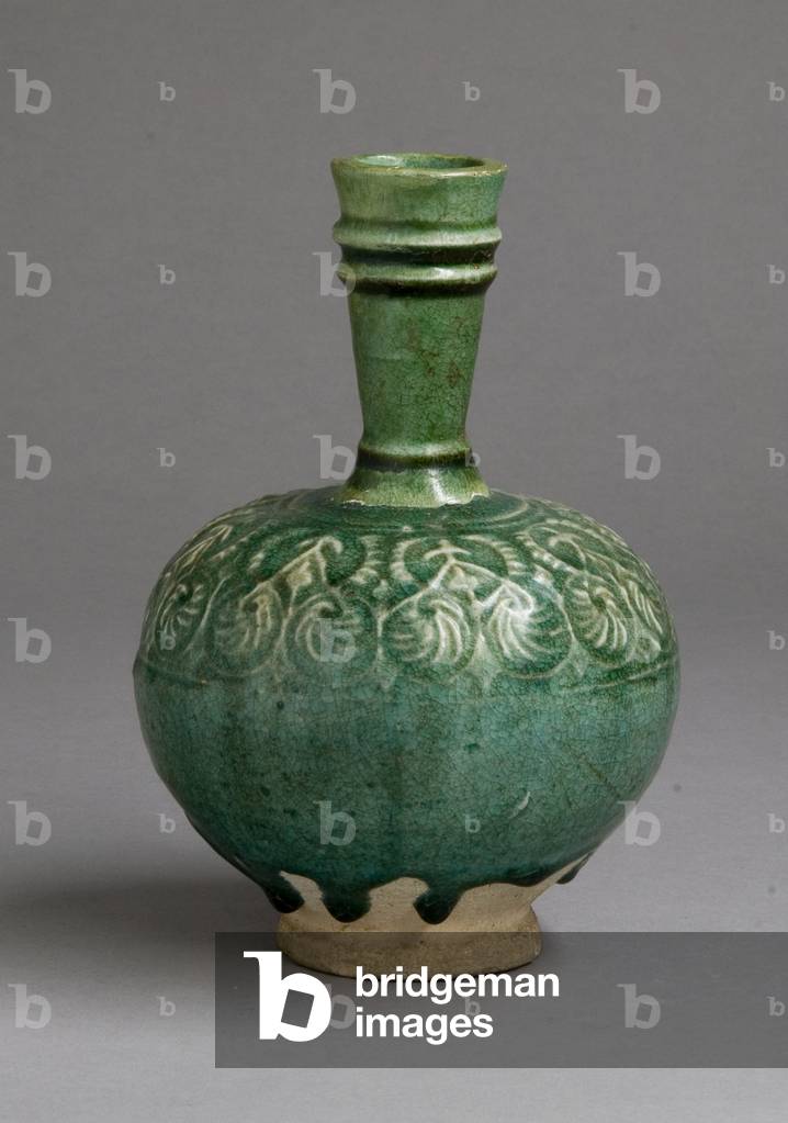 A 12th-13th century Persian spherical bottle (ceramic)
