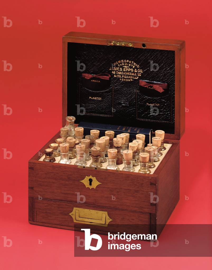 Victorian homeopathic medicine chest produced by James Epps & Co., mid 19th century (mahogany & brass)