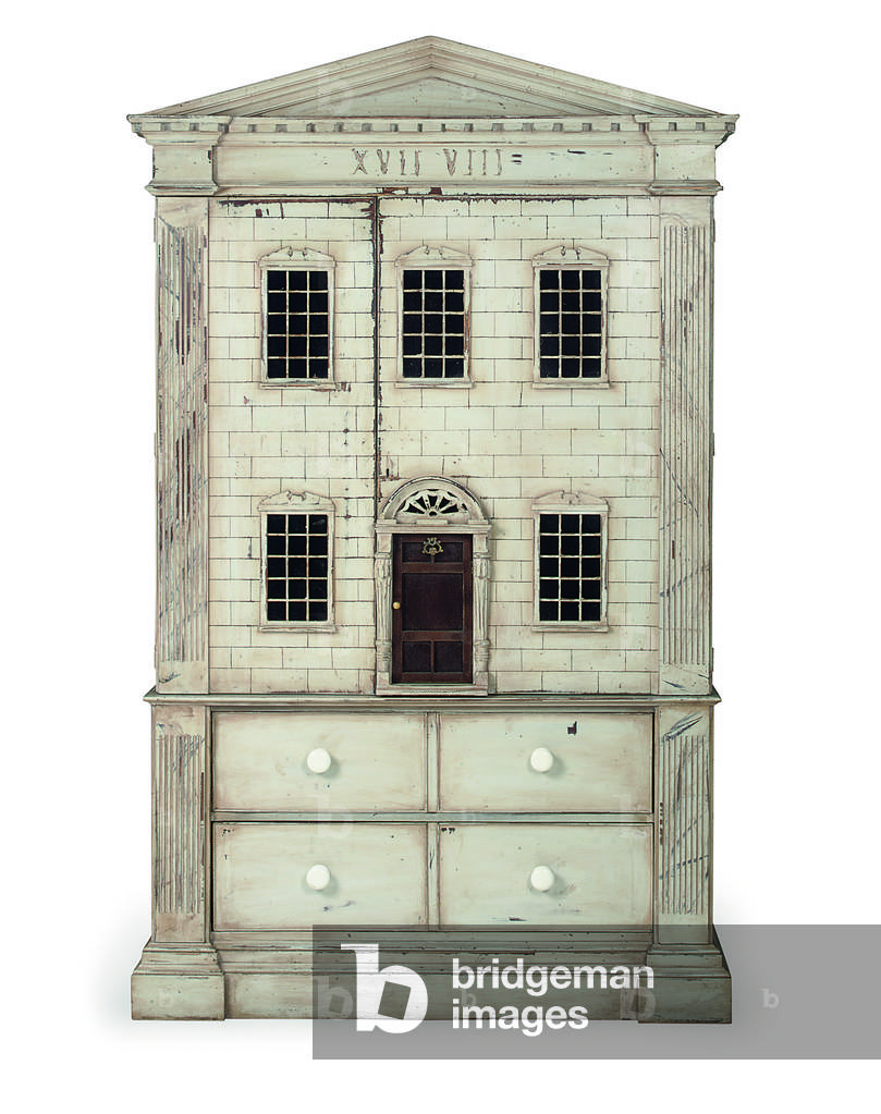 Linen press modelled as a doll's house (wood)
