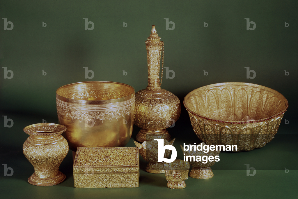 Gold bowls and other objects, presented by the King of Siam to the Emperor and Empress of France at Fontainebleau, 1861
