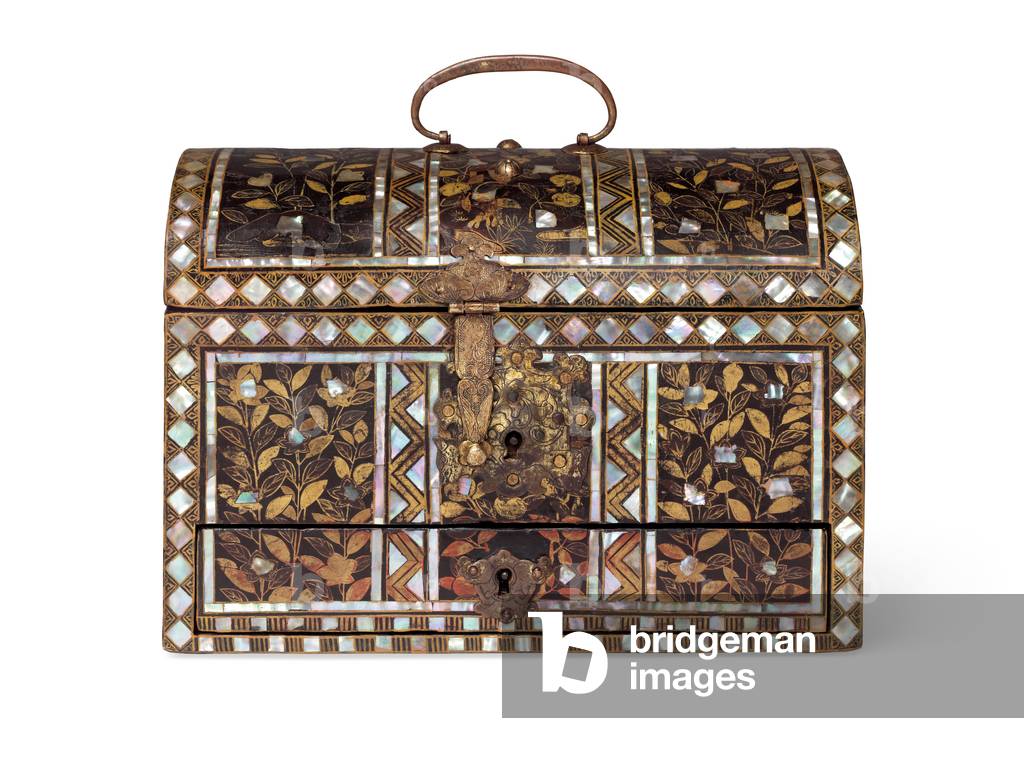 A rare lacquer casket with integral drawer, commissioned by the Portuguese (lacquer & mother of pearl)