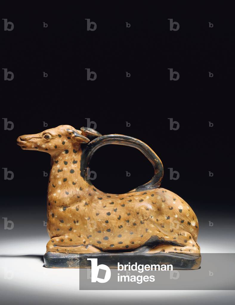 Askos in the form of a doe (terracotta)