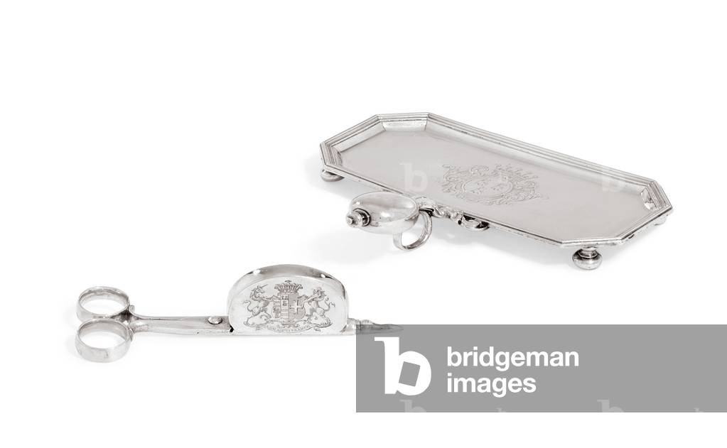 Queen Anne snuffer-tray and pair of snuffers, c.1708 (silver)
