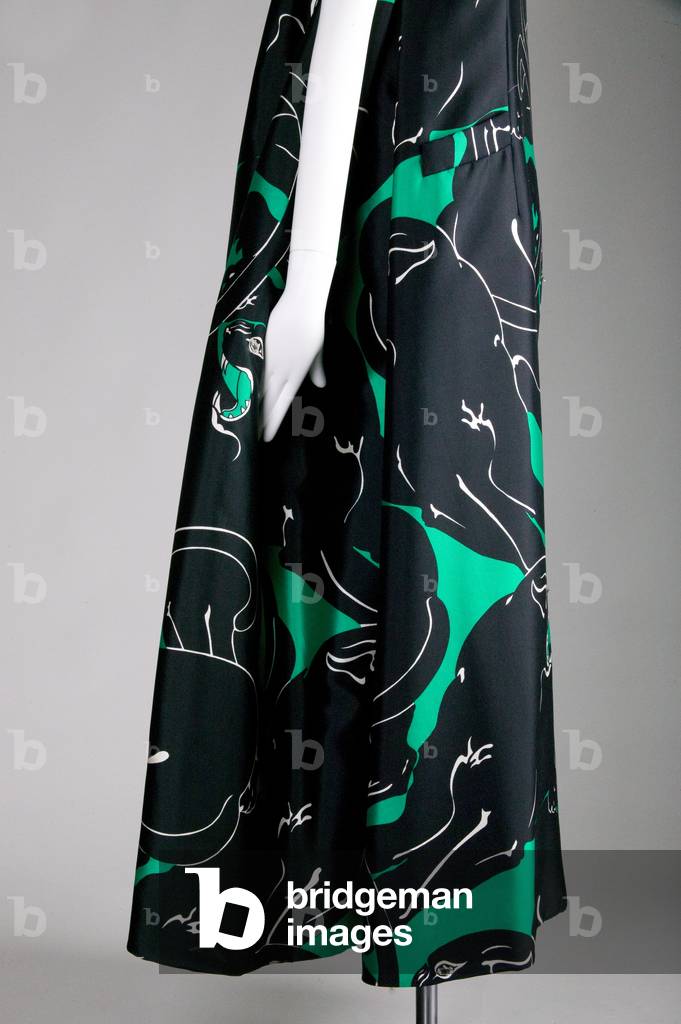 Evening dress, 1967 (side view), Printed silk, Valentino, Italy
