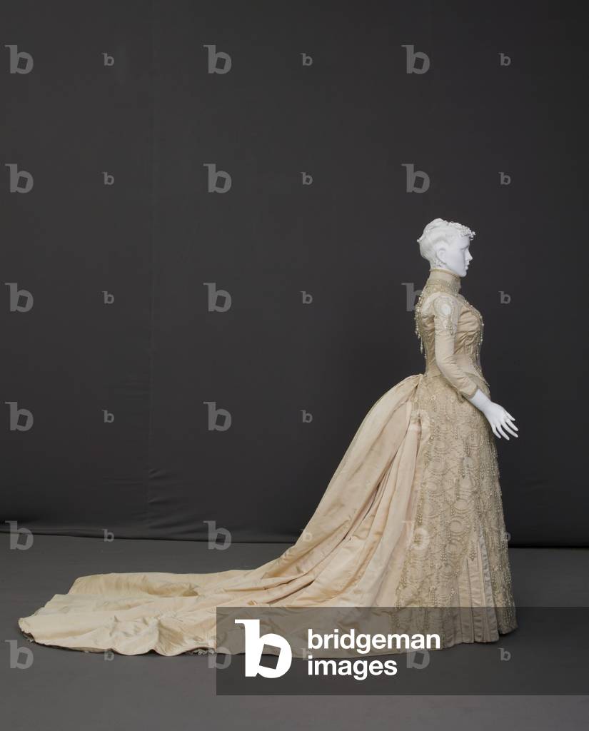 Wedding dress, 1887 (side view), Silk faille, net, lace, pearl, E, E, Holland, Chicago
