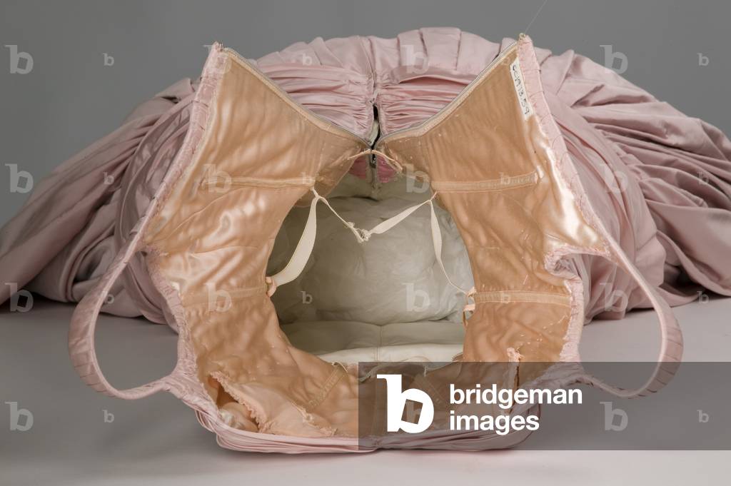 Evening dress, Tree, 1957 (overhead view showing interior), Silk taffeta, Charles James, New York