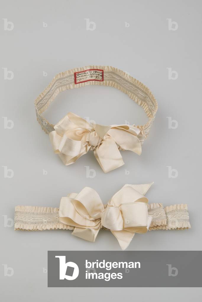Garters, 1899, Silk satin ribbon, elastic, Maker unknown