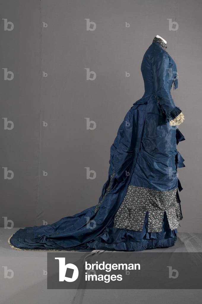 Bridesmaid dress, 1879 (side view), Silk taffeta, brocade, lace, Maker unknown