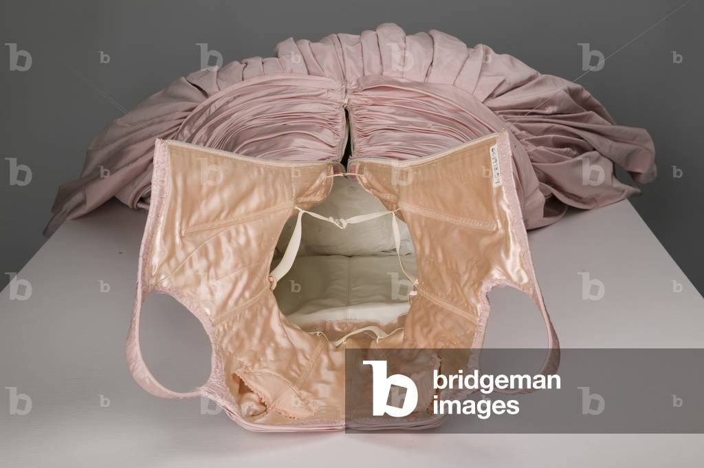 Evening dress, Tree, 1957 (overhead view displaying bodice interior), Silk taffeta, Charles James, New York