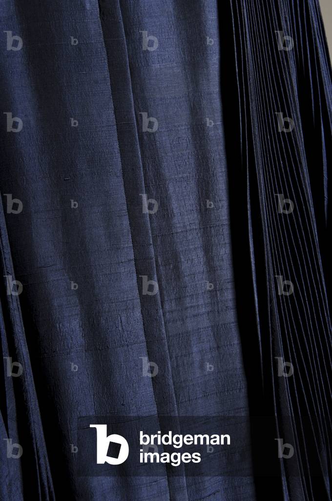 Dress, 1951 (close-up view of fabric and pleating detail), Thai silk, organdy, Jacques Faith, France