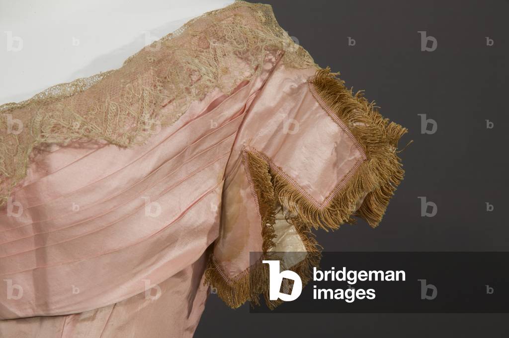 Bridesmaid dress, 1853 (detail view of sleeve), Silk taffeta, lace, fringe, Maker unknown