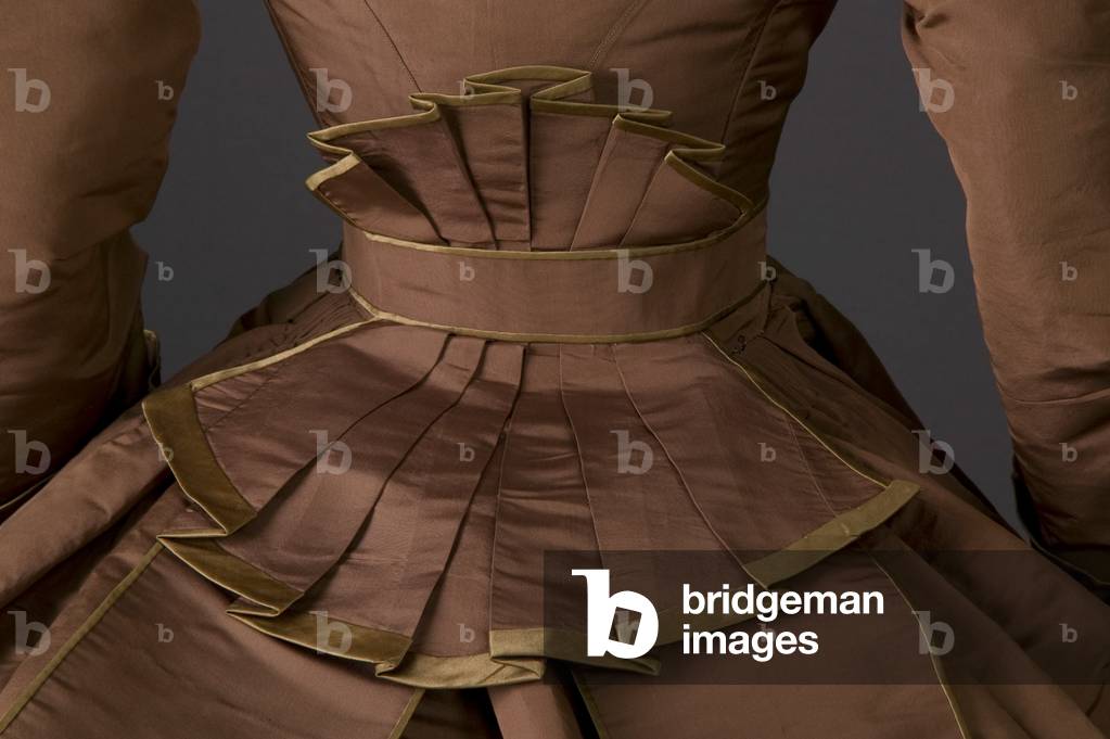 Trousseau dress, 1869 (detail view of center back waist), Silk poplin, satin, No label