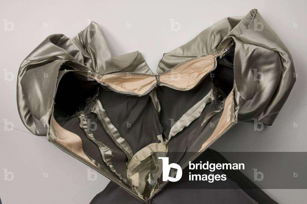 Evening dress, Clover, 1950 (detail view of dress looking inside the bodice), Silk satin, silk taffeta, Charles James, United States
