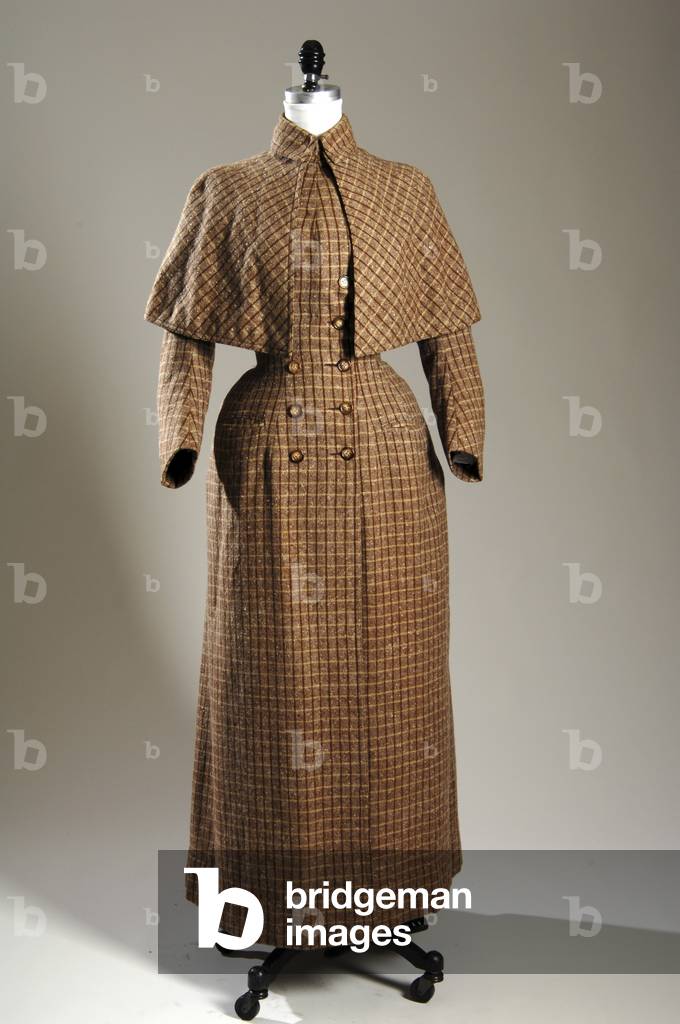 Setting-out ensemble, 1888 (front view), Plaid wool, John Redfern, France