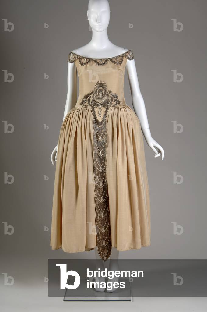 Robe de Style, 1927 (front view), Silk moiré, glass beads, pearls, metallic thread, Jeanne Lanvin, France