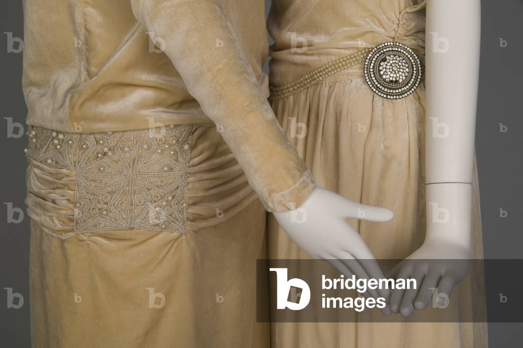Wedding dresses, 1921 and 1926 (facing front-to-front, detail view of waist)