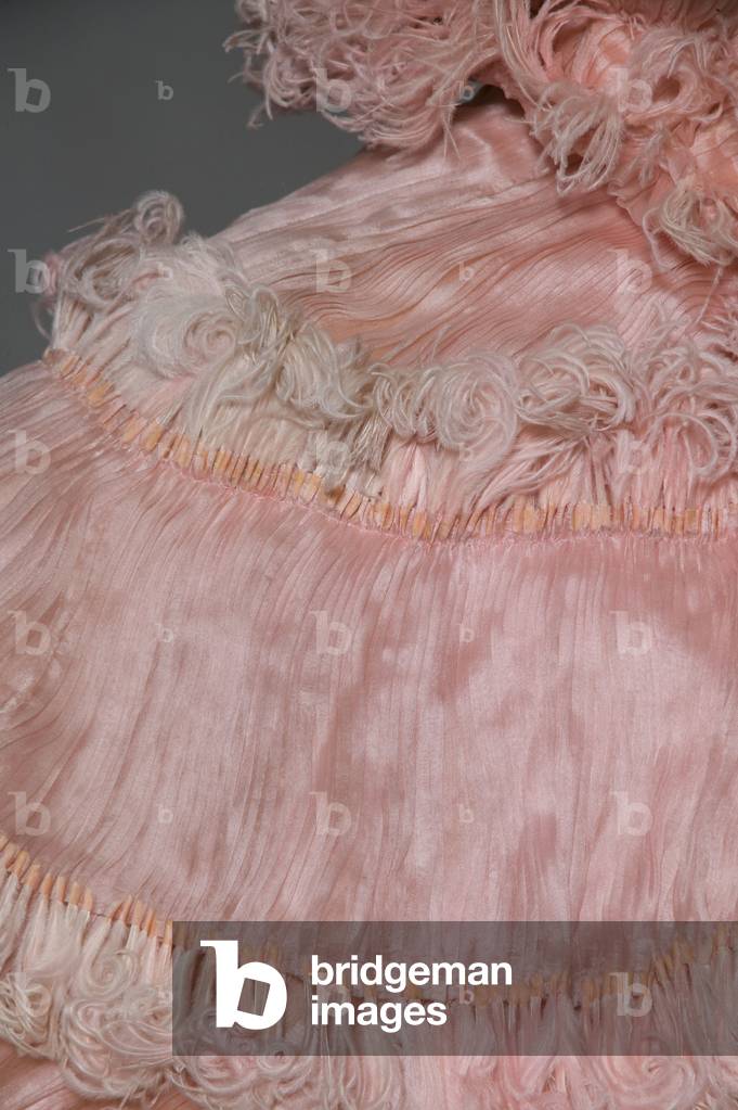 Bertha Palmer's cape, c.1900 (shoulder detail), Feather, and silk chiffon