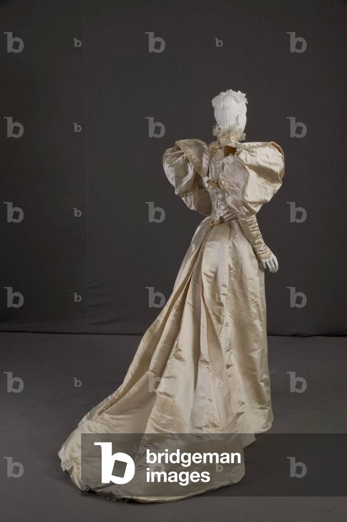Wedding dress, 1893 (back oblique view), Silk satin, chiffon, pearls, Marshall Field & Co., Chicago