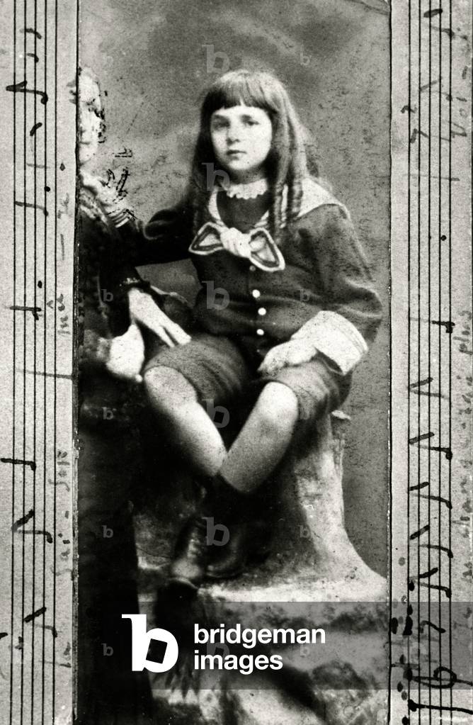 Reynaldo Hahn, 1883 (b/w photo)