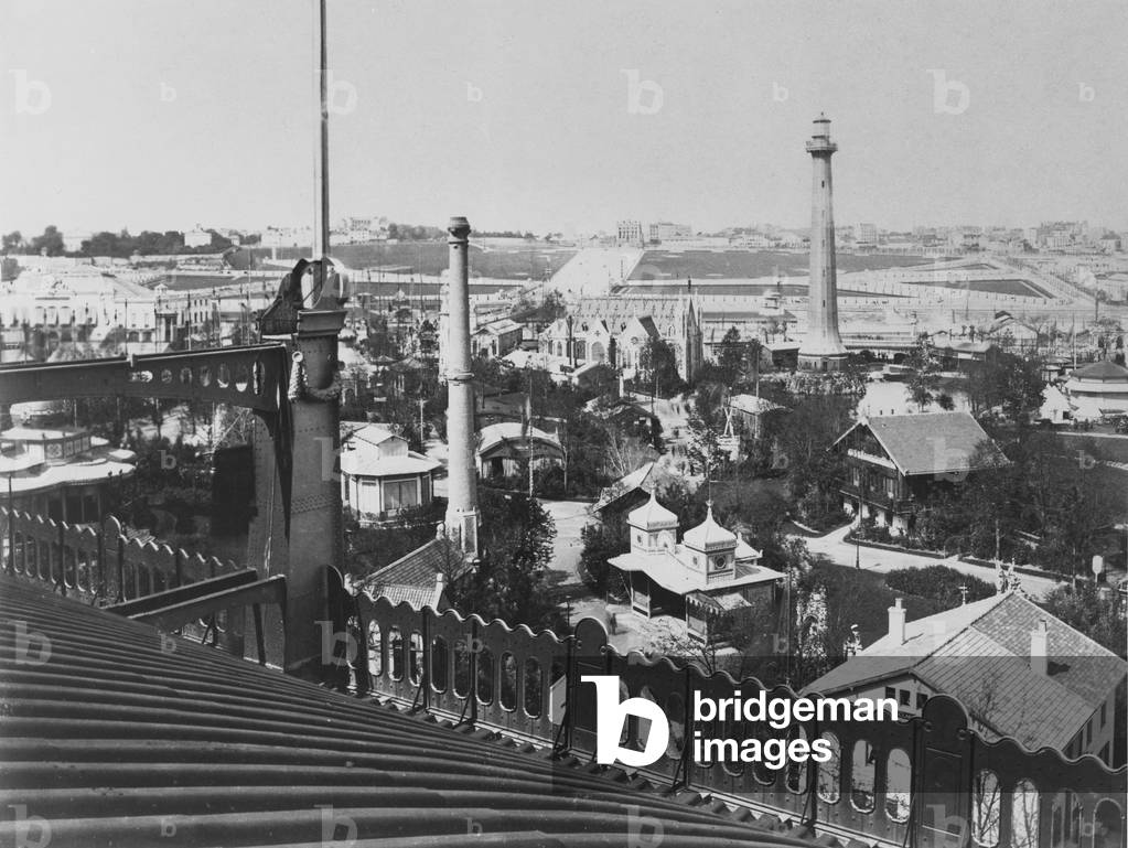 The hill of Chaillot, view from the roof of the Galerie Circulaire at the Exposition Universelle of 1867 (b/w photo)