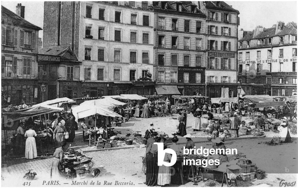 Postcard depicting Place d'Aligre and Marche Lenoir, Rue Beccaria, Paris, 1906 (b/w photo)