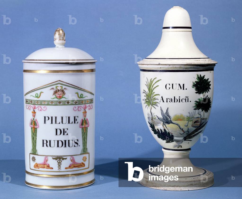 Pharmaceutical jars for Pilule de radius and Gum Arabic (faience)