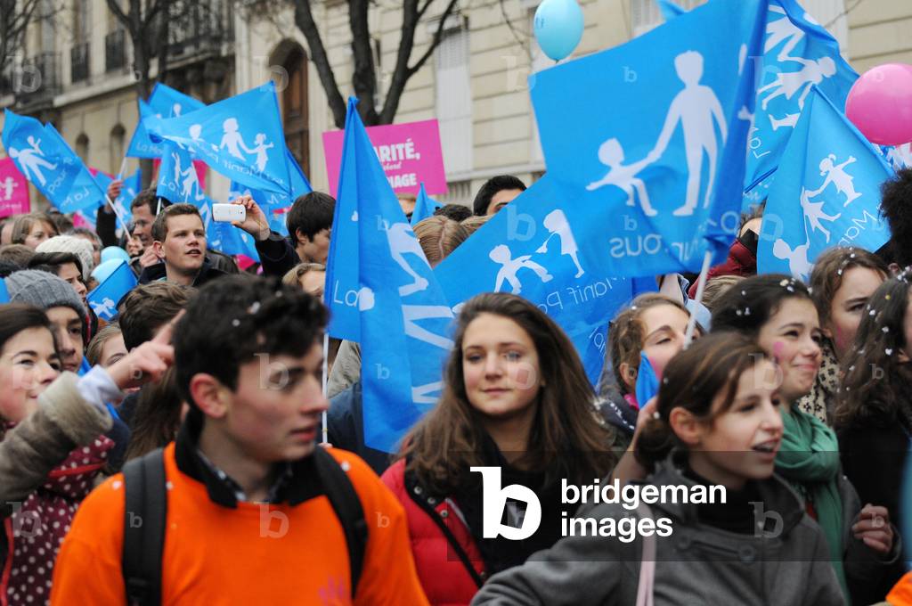 Demand For All Society (photo)